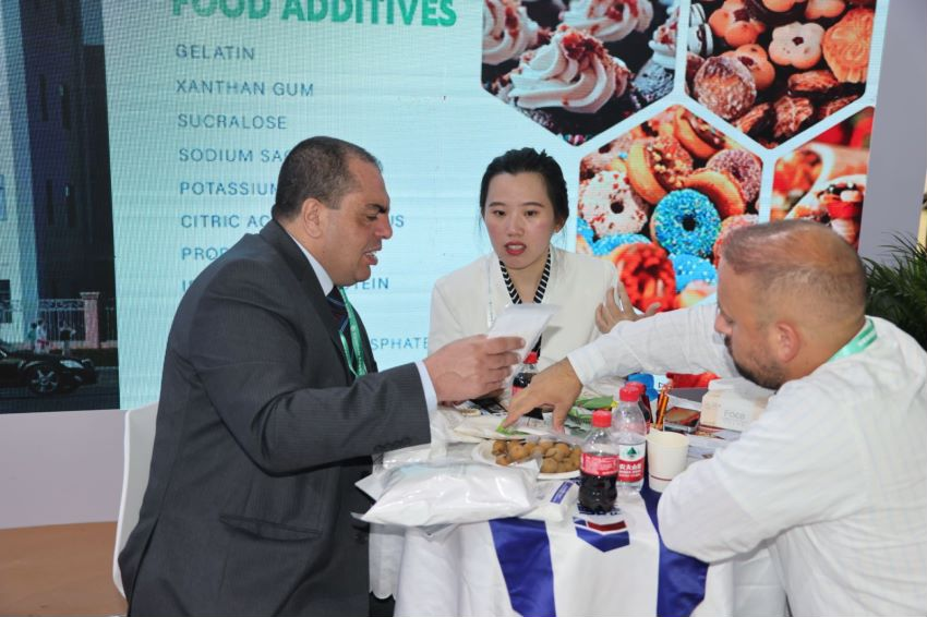 仲博cbin99亮相上海CPHI