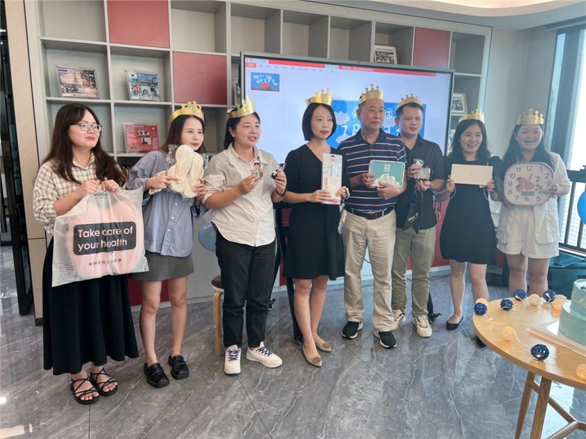 快乐之蓝，，，，，，最先绽放